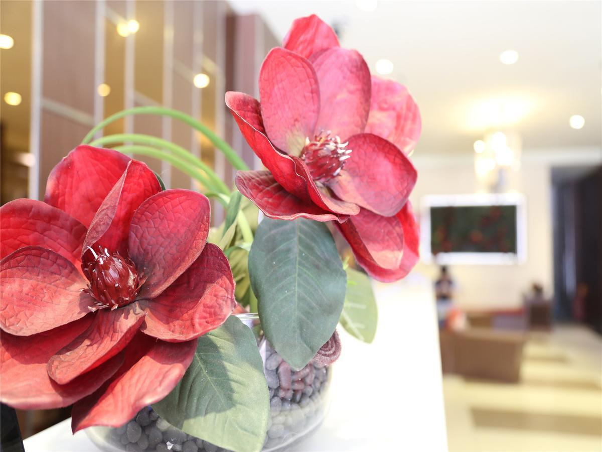 V8 Hotel Xicun Subway Branch Canton Esterno foto